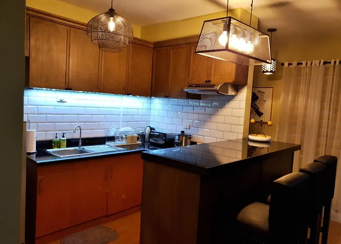 Appartement 3br Near Airport Acacia Estates Taguig *