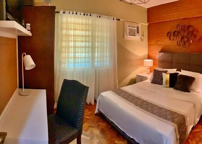 Appartement 3br Near Airport Acacia Estates Taguig *